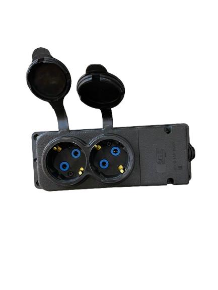 مأخذ كهربائي اسود 